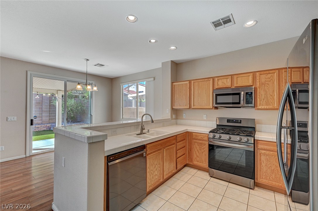 7905 Sagebrush Bend Street Las Vegas NV 89113