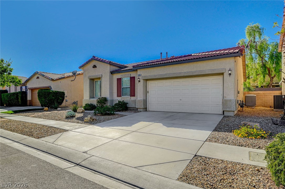 7905 Sagebrush Bend Street Las Vegas NV 89113