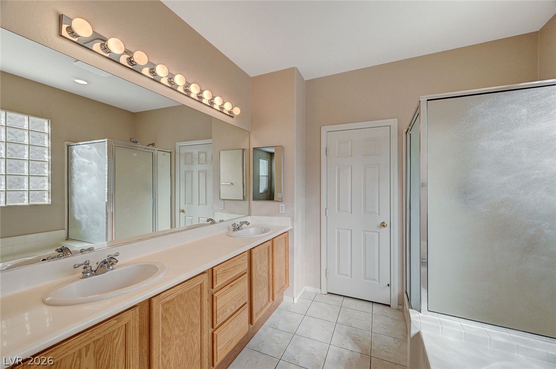 7905 Sagebrush Bend Street Las Vegas NV 89113