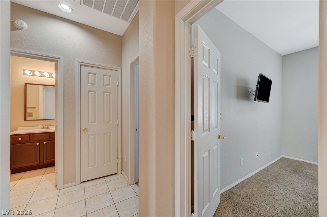 7905 Sagebrush Bend Street Las Vegas NV 89113