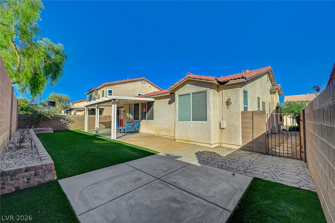 7905 Sagebrush Bend Street Las Vegas NV 89113