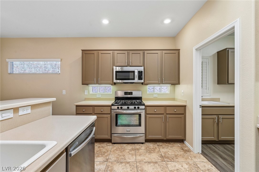 2084 Mountain City Street Henderson NV 89052