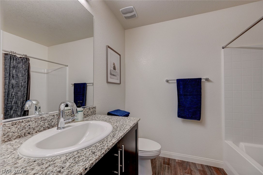 2890 Twilight Green Avenue North Las Vegas NV 89086