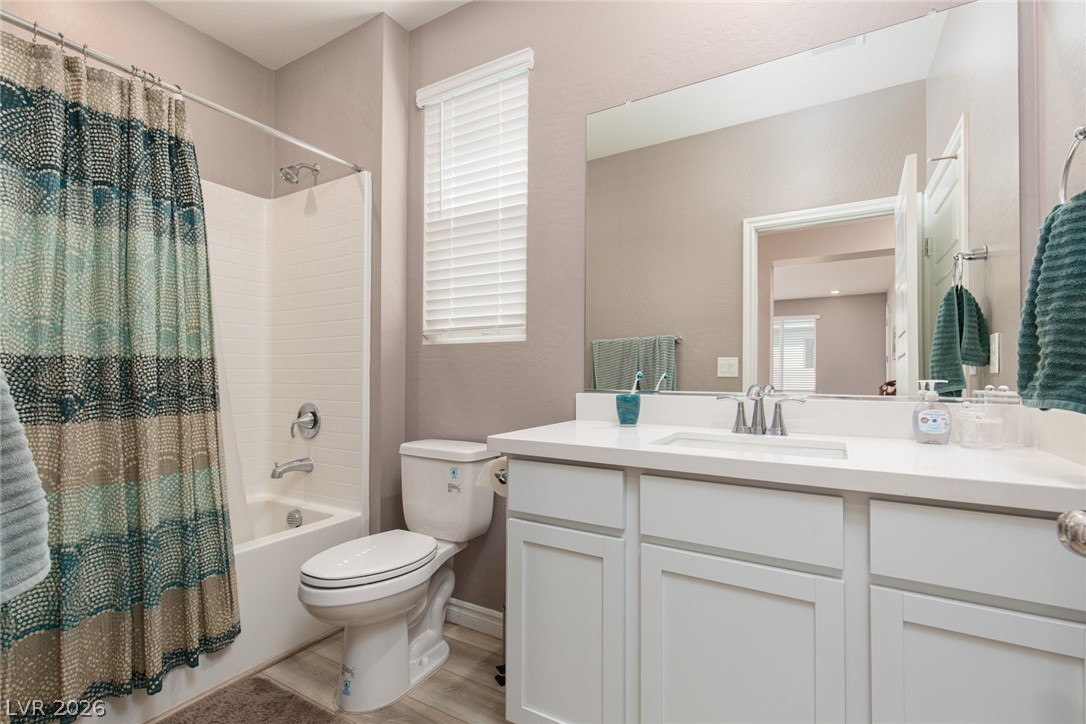 9734 Pacific Pine Street Las Vegas NV 89143