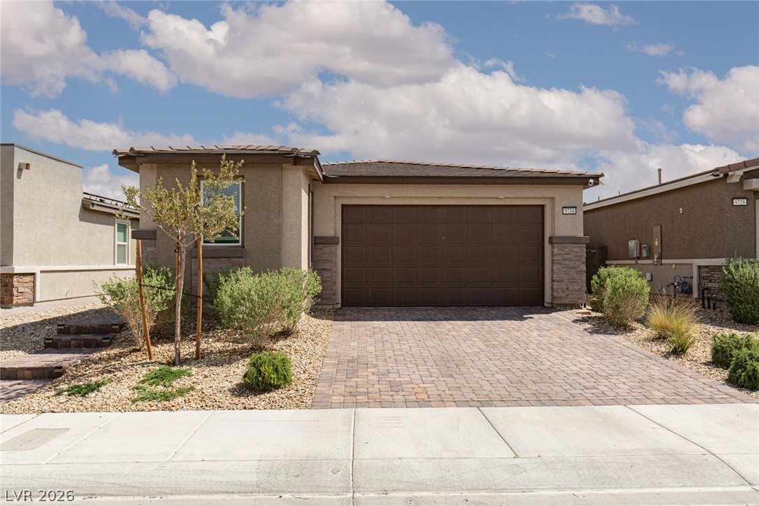 9734 Pacific Pine Street Las Vegas NV 89143