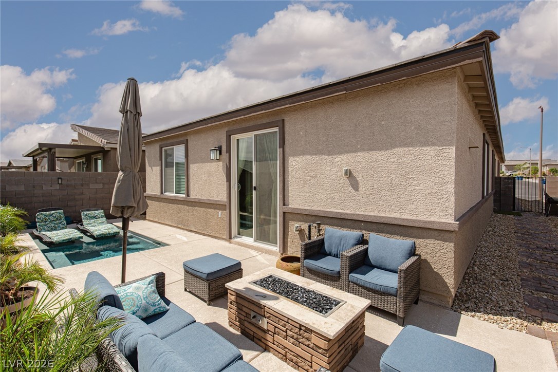 9734 Pacific Pine Street Las Vegas NV 89143