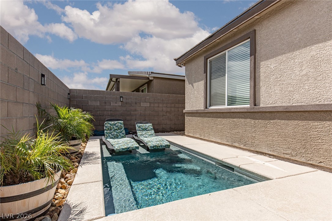 9734 Pacific Pine Street Las Vegas NV 89143