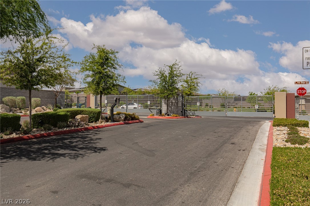 9734 Pacific Pine Street Las Vegas NV 89143