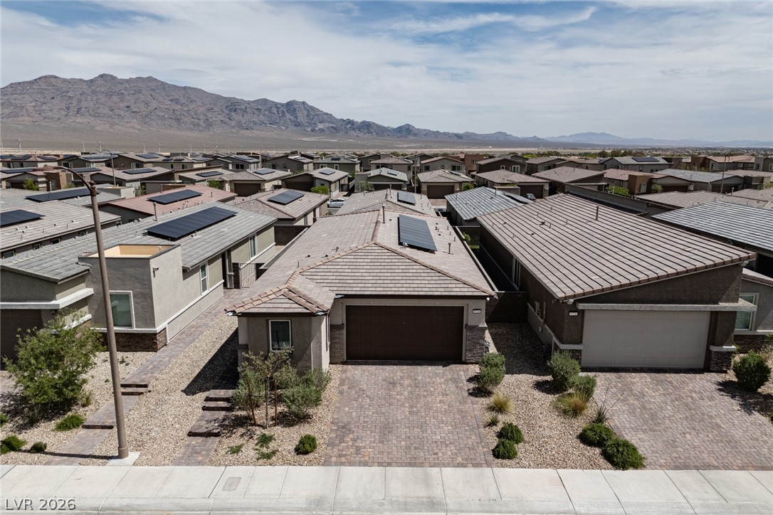 9734 Pacific Pine Street Las Vegas NV 89143