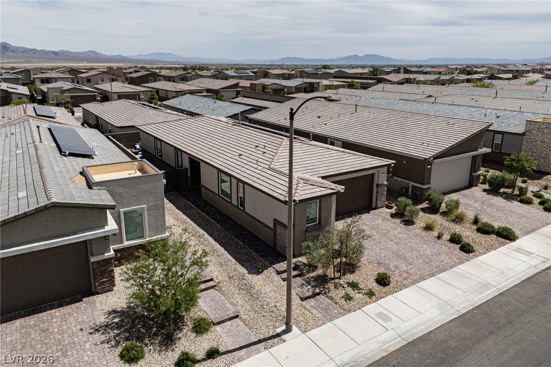 9734 Pacific Pine Street Las Vegas NV 89143
