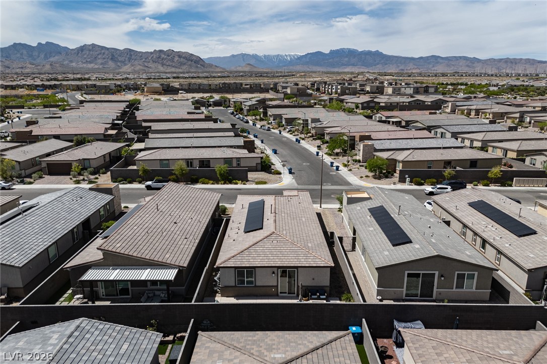 9734 Pacific Pine Street Las Vegas NV 89143