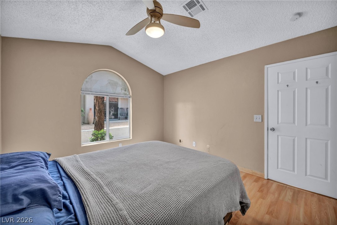 7803 Ravenhollow Lane Las Vegas NV 89145