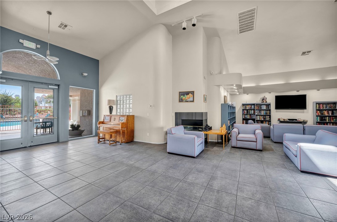7803 Ravenhollow Lane Las Vegas NV 89145