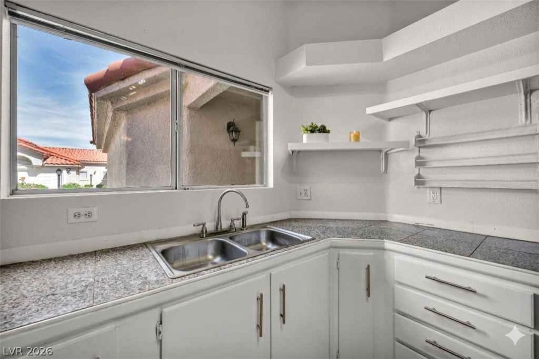 7803 Ravenhollow Lane Las Vegas NV 89145