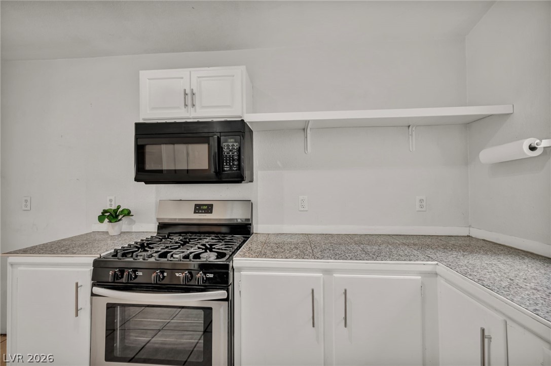 7803 Ravenhollow Lane Las Vegas NV 89145