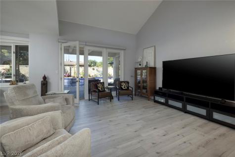 7402 Mission Hills Drive Las Vegas NV 89113