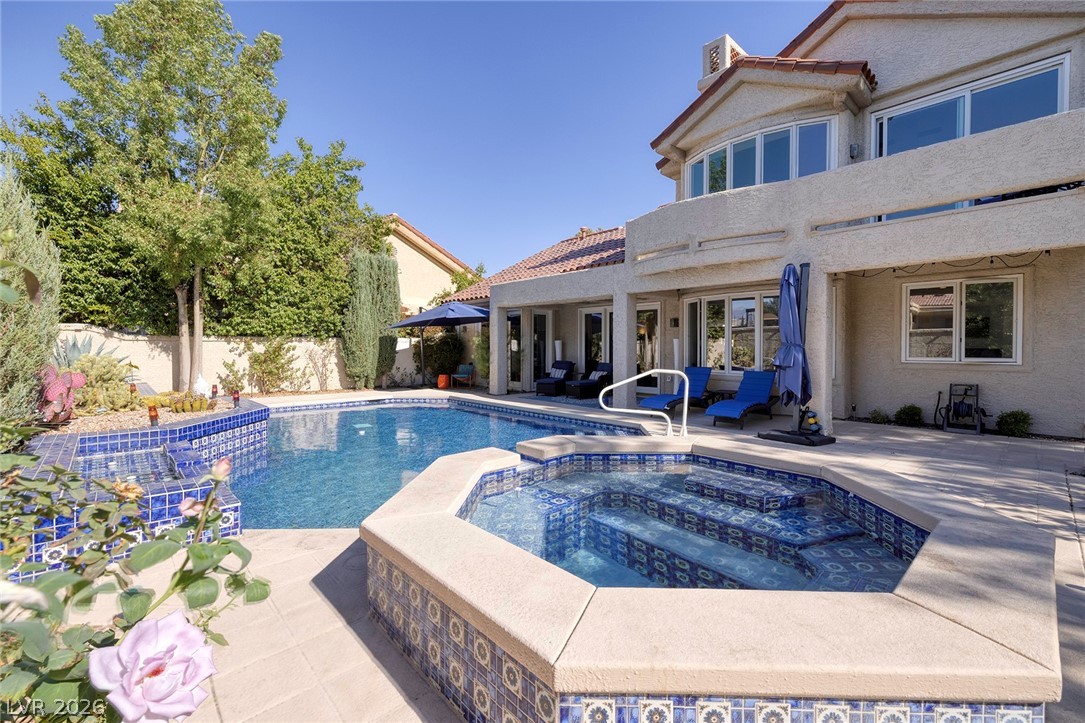 7402 Mission Hills Drive Las Vegas NV 89113