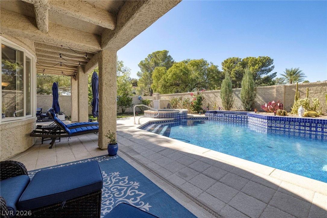 7402 Mission Hills Drive Las Vegas NV 89113