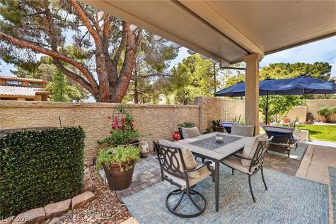 7402 Mission Hills Drive Las Vegas NV 89113