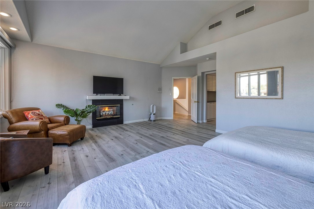 7402 Mission Hills Drive Las Vegas NV 89113