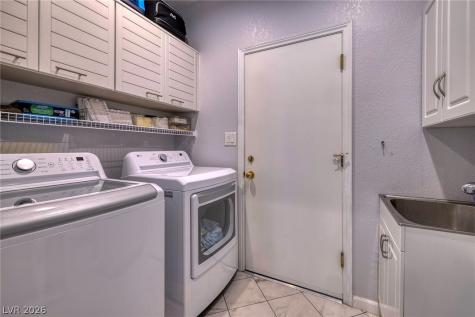 7402 Mission Hills Drive Las Vegas NV 89113