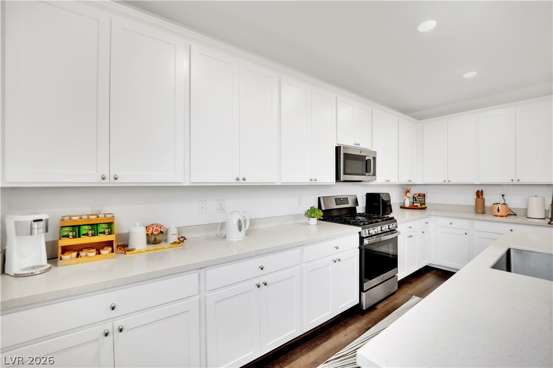 4388 Bayley Skye Avenue Las Vegas NV 89141