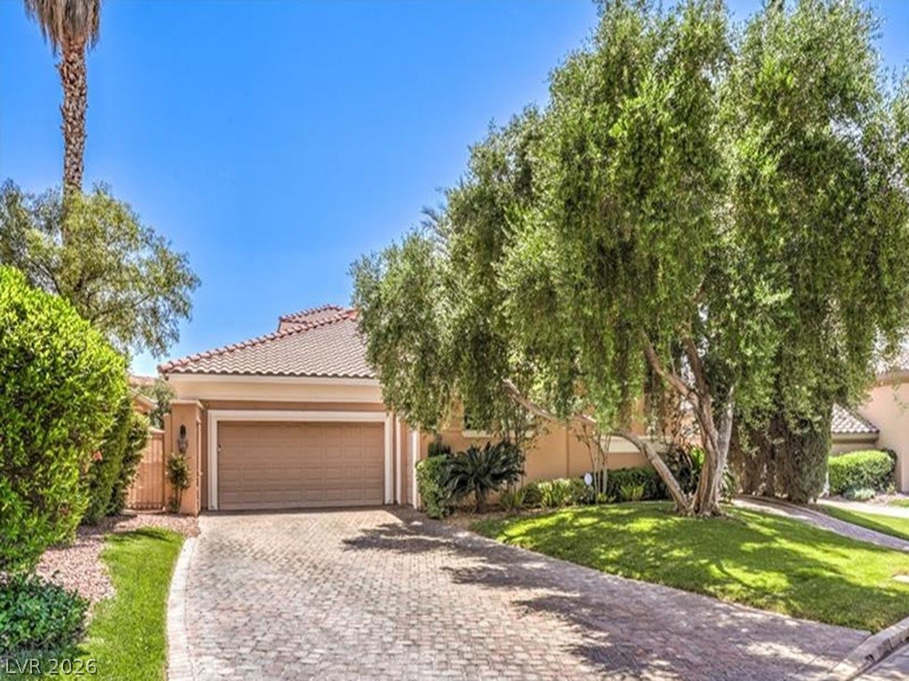 27 Via Paradiso Street Henderson NV 89011