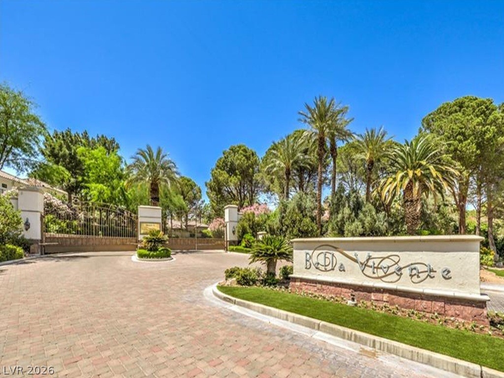 27 Via Paradiso Street Henderson NV 89011