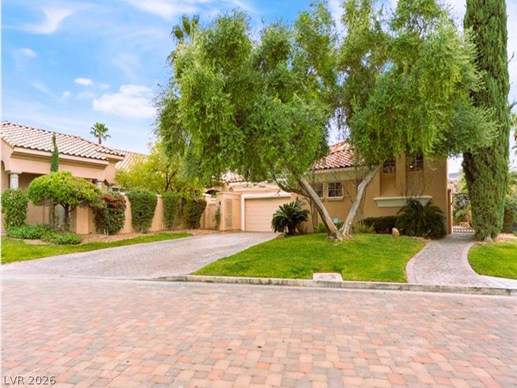 27 Via Paradiso Street Henderson NV 89011
