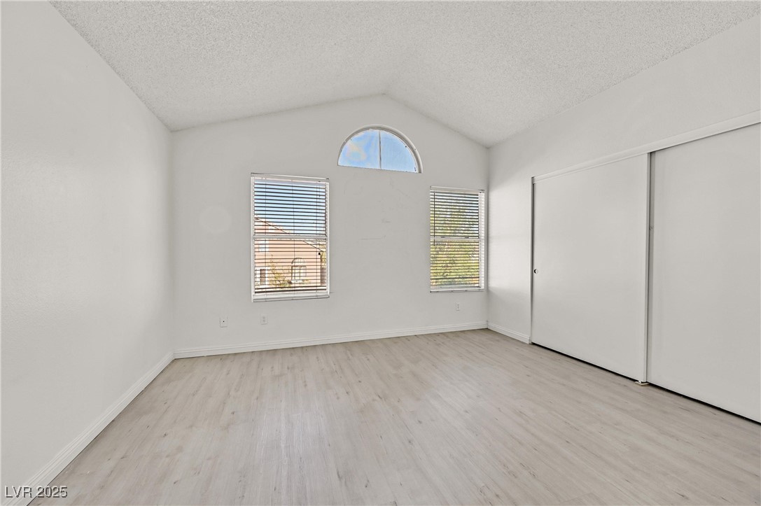 5832 Ballinger Drive Las Vegas NV 89142
