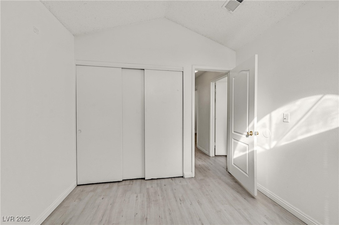 5832 Ballinger Drive Las Vegas NV 89142