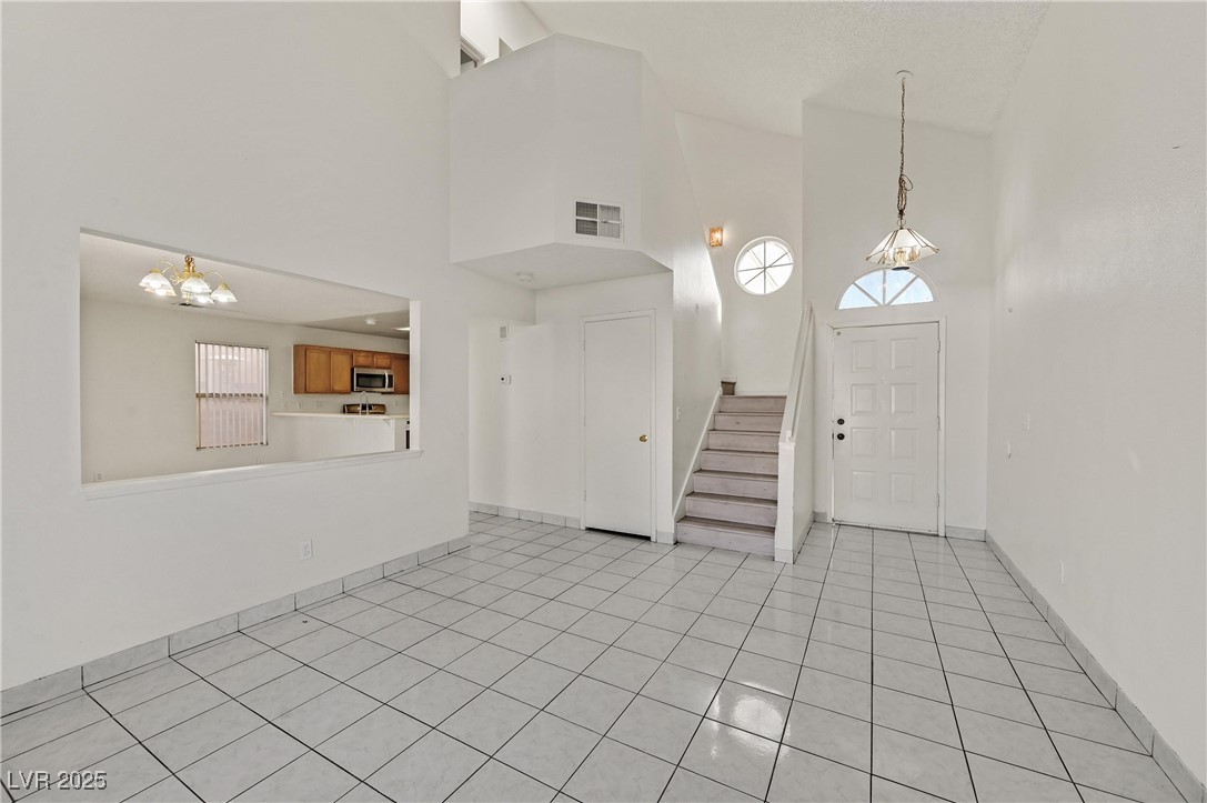 5832 Ballinger Drive Las Vegas NV 89142