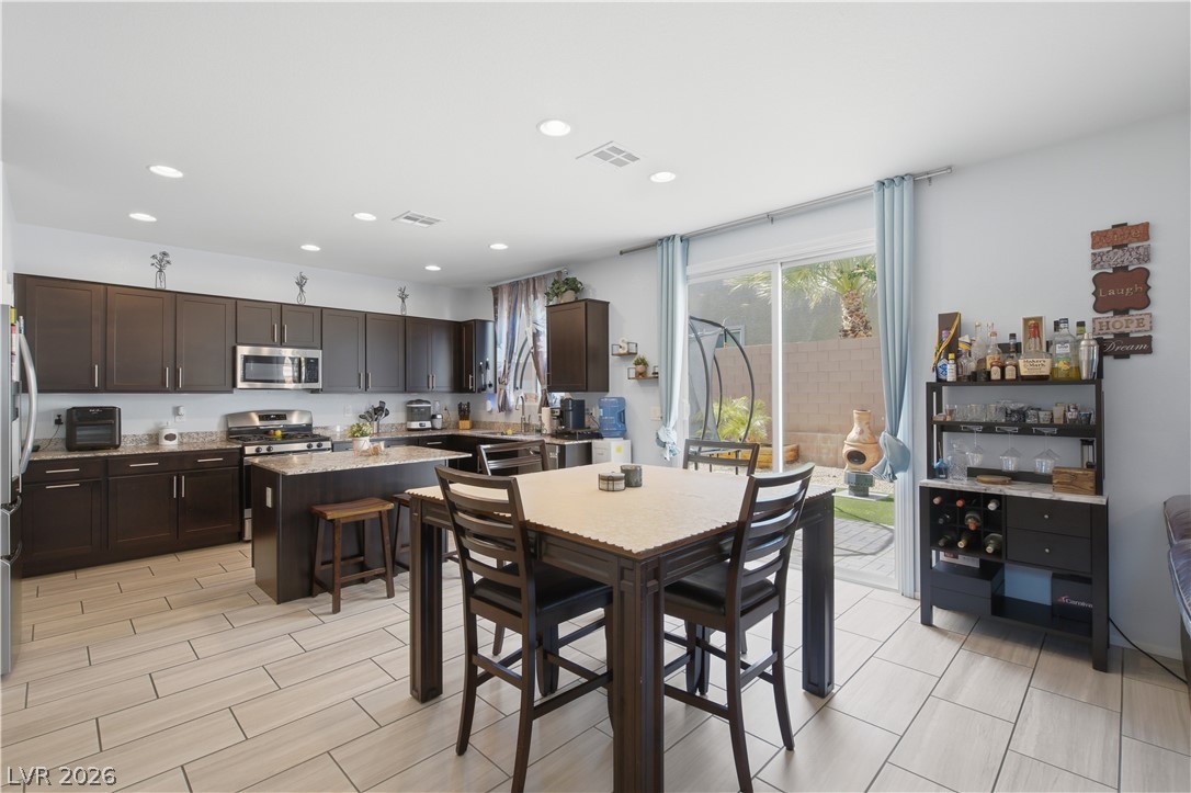 328 Baxters Bay Street North Las Vegas NV 89084