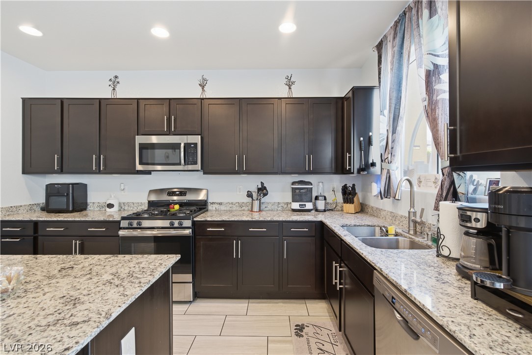328 Baxters Bay Street North Las Vegas NV 89084