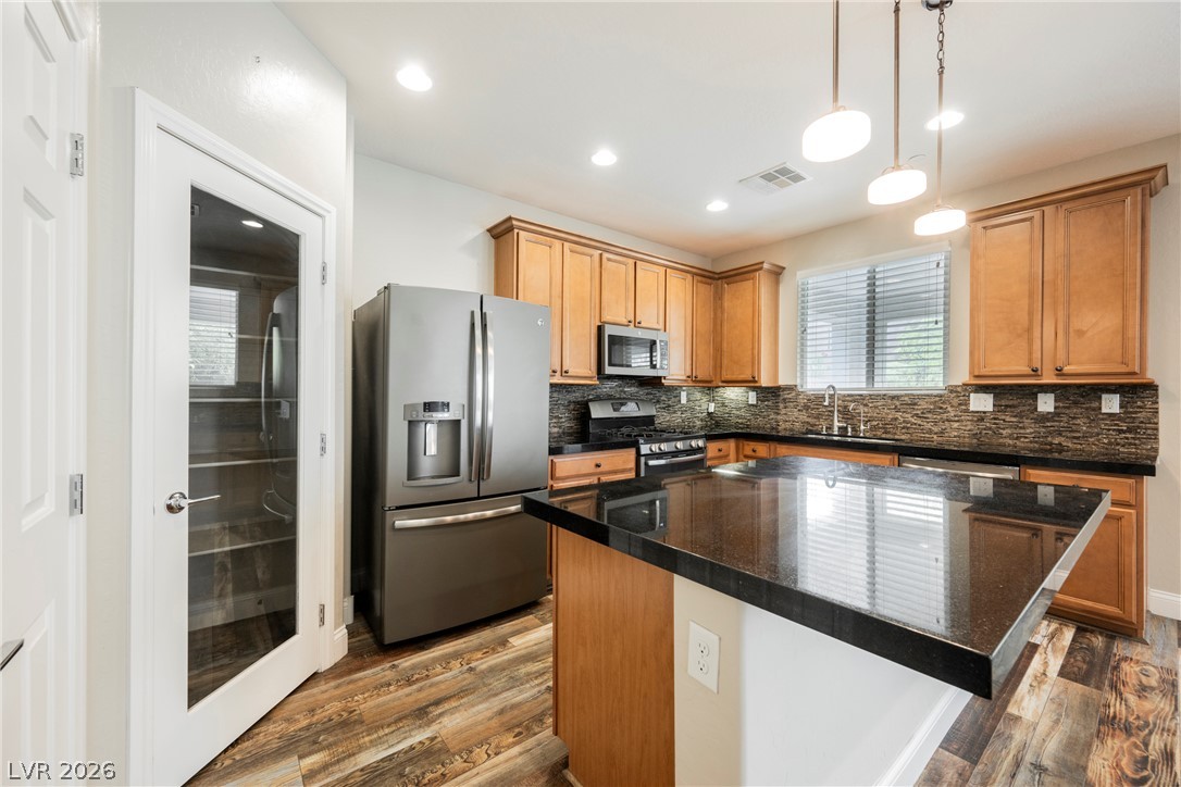 937 Estes Cove Avenue Henderson NV 89012