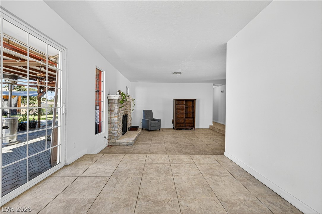 4534 Emerald Avenue Las Vegas NV 89120