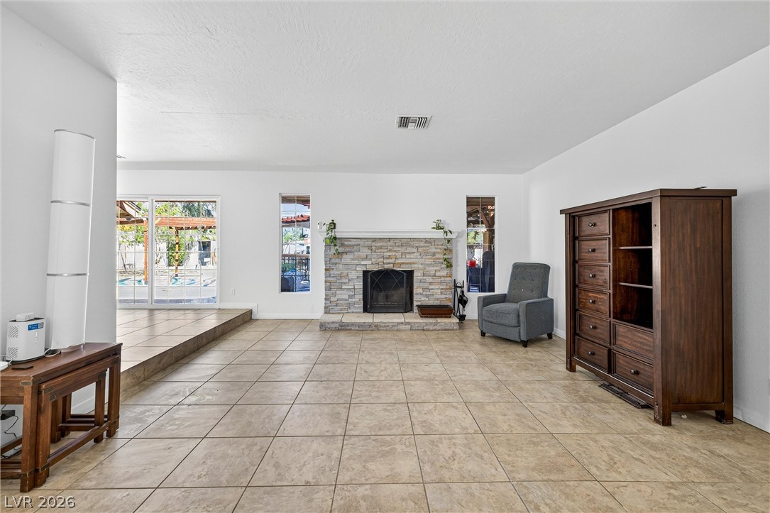 4534 Emerald Avenue Las Vegas NV 89120