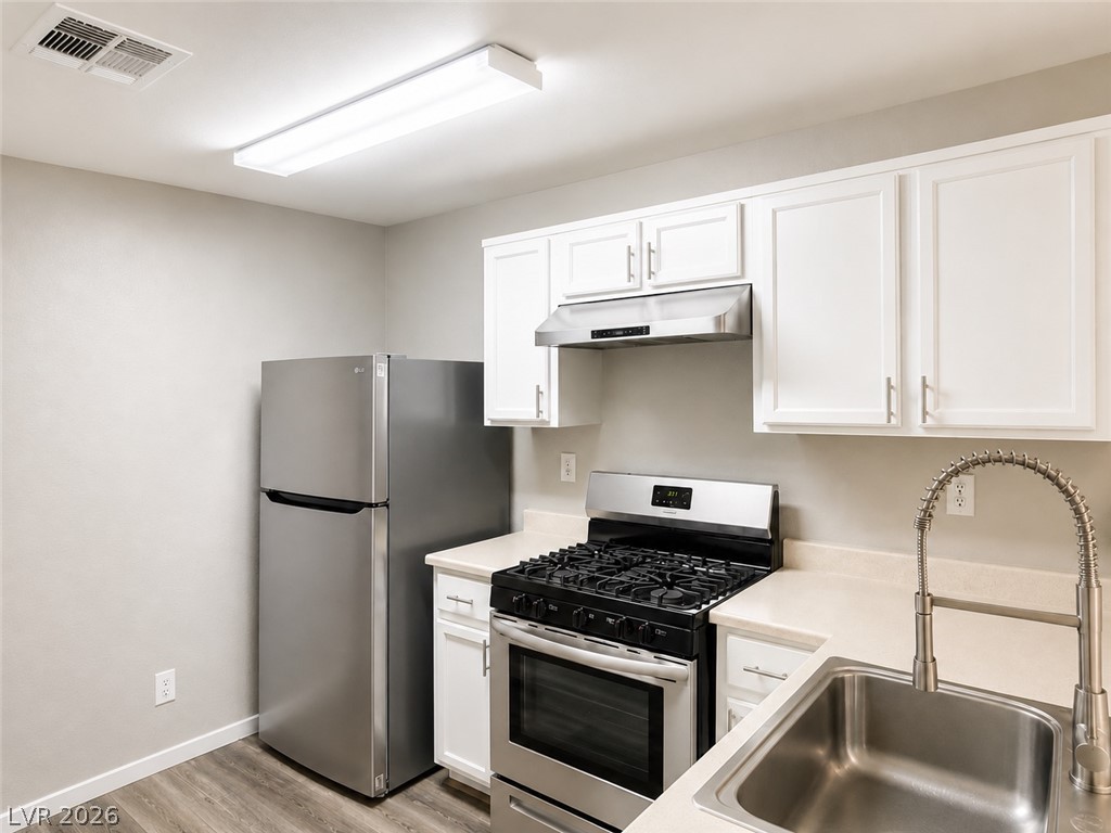 9929 Fragile Fields Street Las Vegas NV 89183