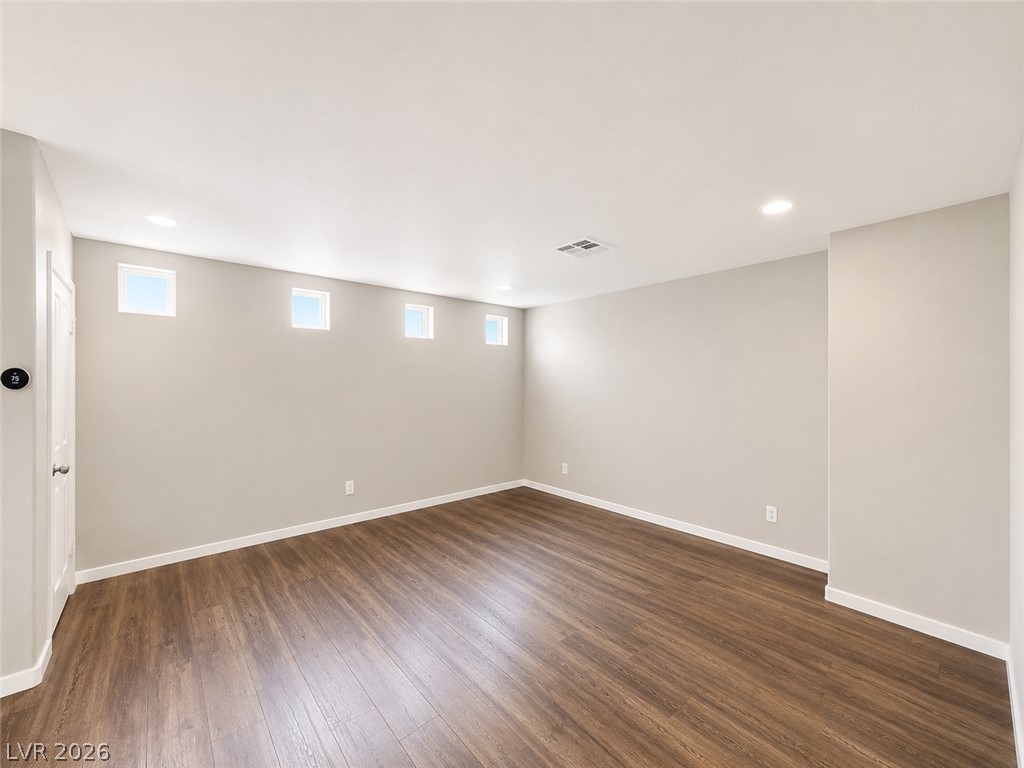 9929 Fragile Fields Street Las Vegas NV 89183