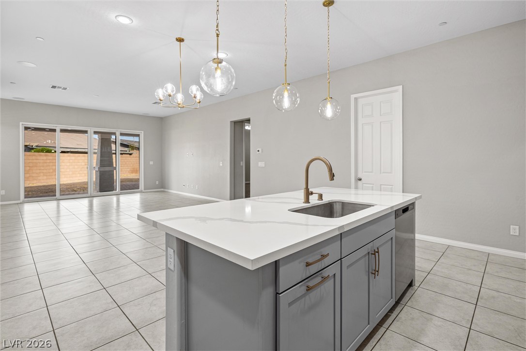341 Alto Avec Lane Henderson NV 89011