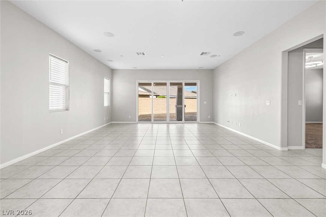 341 Alto Avec Lane Henderson NV 89011