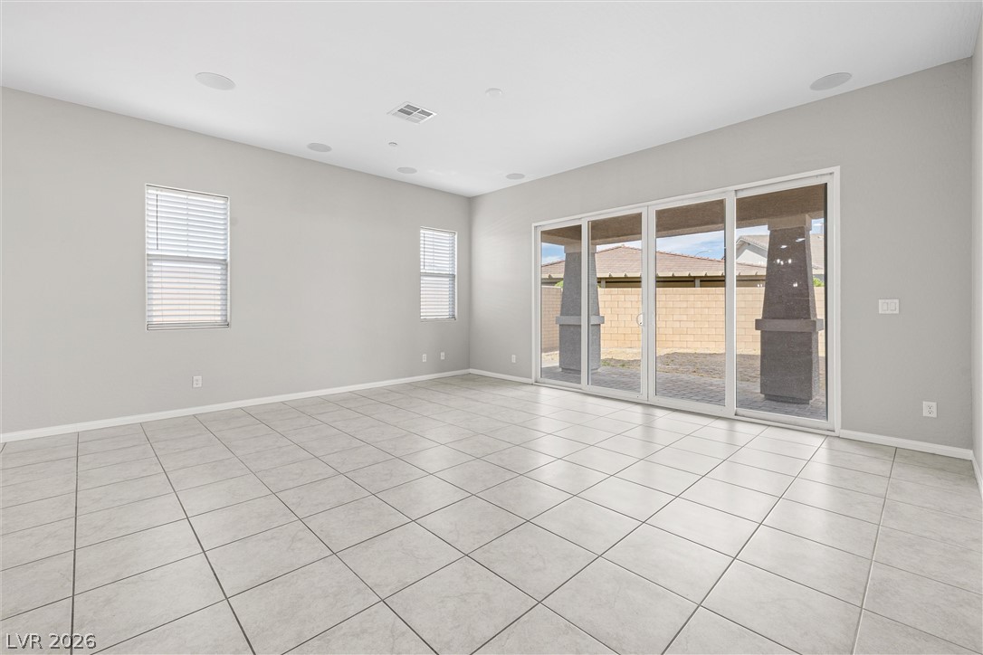 341 Alto Avec Lane Henderson NV 89011