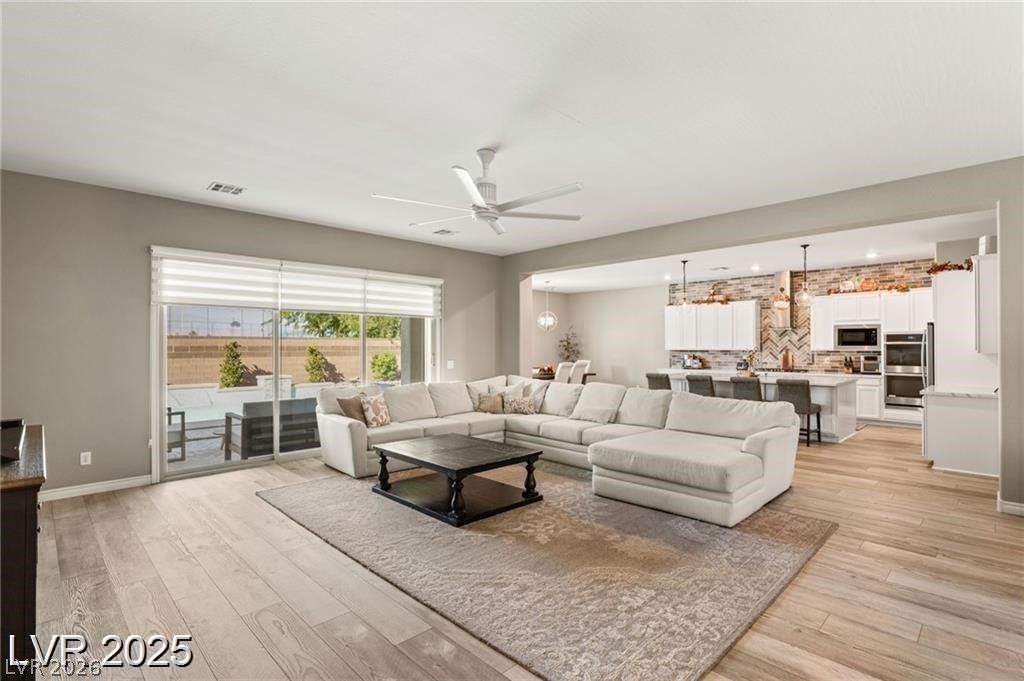 10086 Mountain Foothills Avenue Las Vegas NV 89149