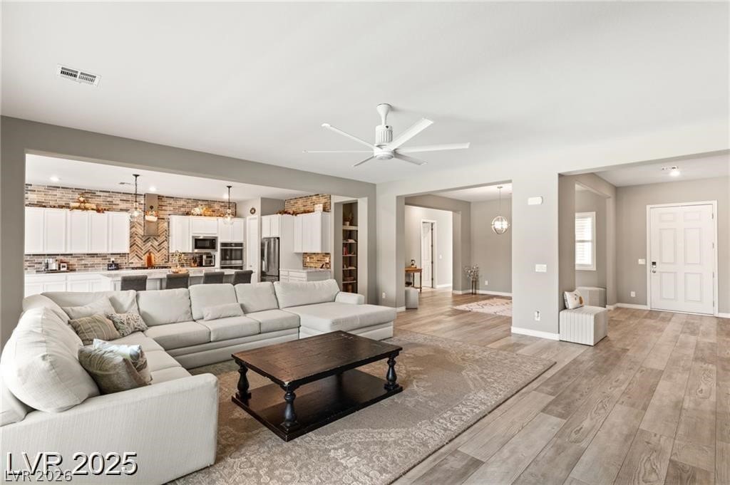 10086 Mountain Foothills Avenue Las Vegas NV 89149