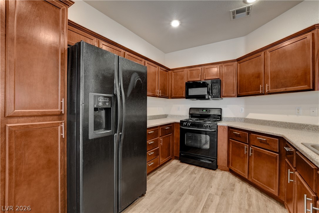 931 Appaloosa Hills Avenue North Las Vegas NV 89081