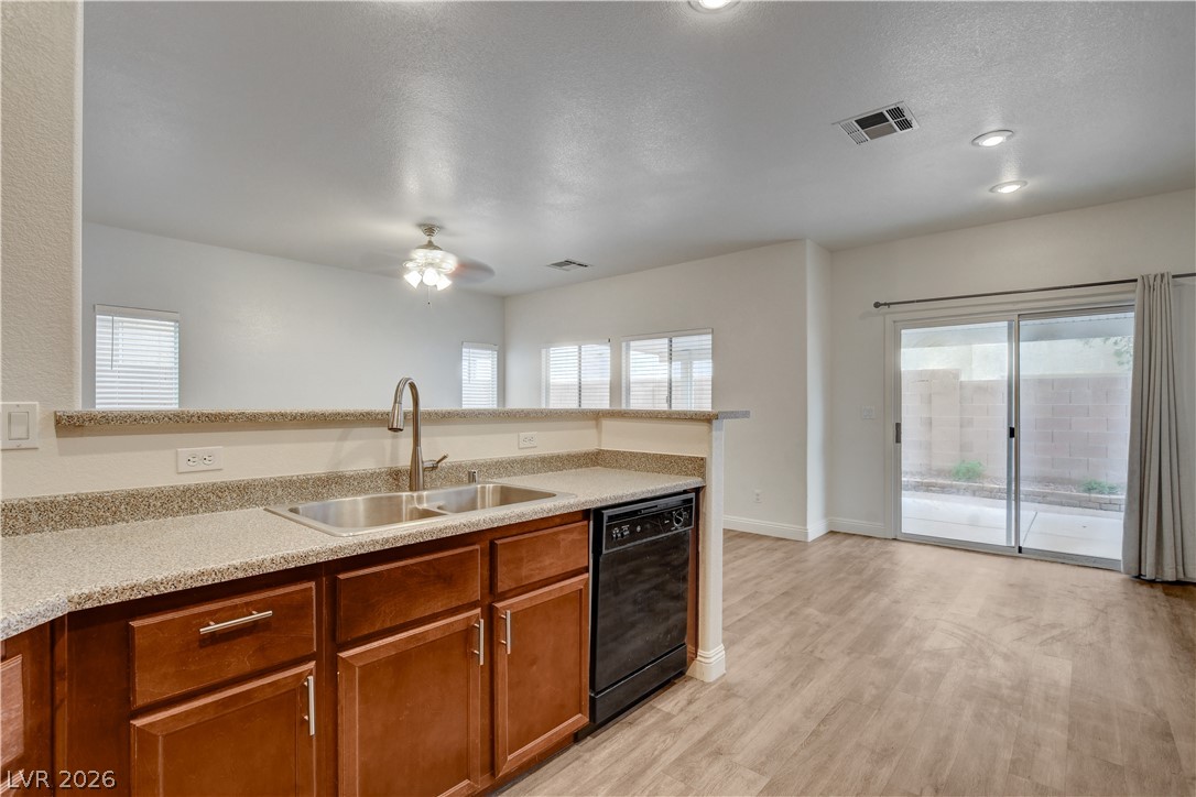 931 Appaloosa Hills Avenue North Las Vegas NV 89081