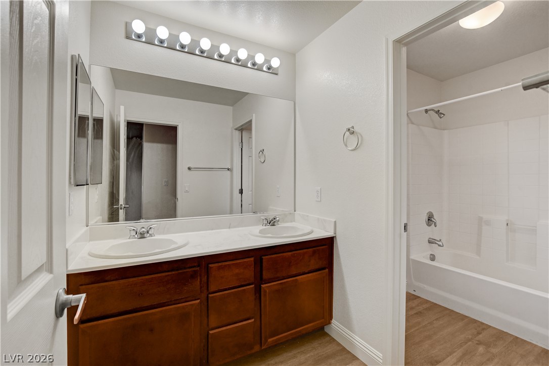 931 Appaloosa Hills Avenue North Las Vegas NV 89081