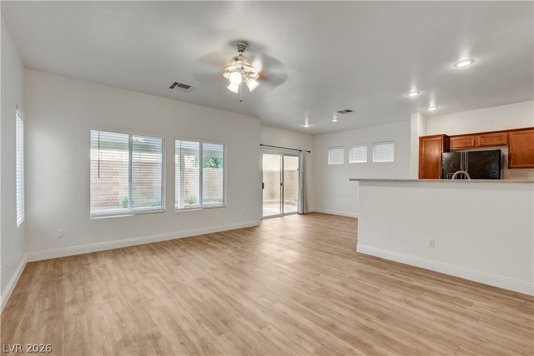 931 Appaloosa Hills Avenue North Las Vegas NV 89081