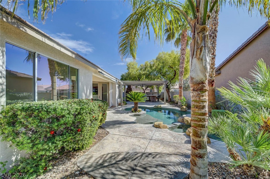 5761 Speaking Rock Avenue Las Vegas NV 89131