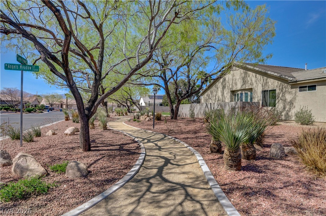 5761 Speaking Rock Avenue Las Vegas NV 89131
